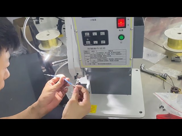 Crimpatrice automatica per giunzioni di nastri di rame 3T