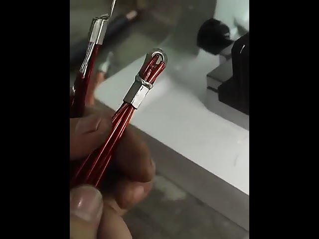 Pressa Idraulica per Crimpatura Diretta di Fabbrica per Cavi Elettronici Spessi con Mordenti Intercambiabili