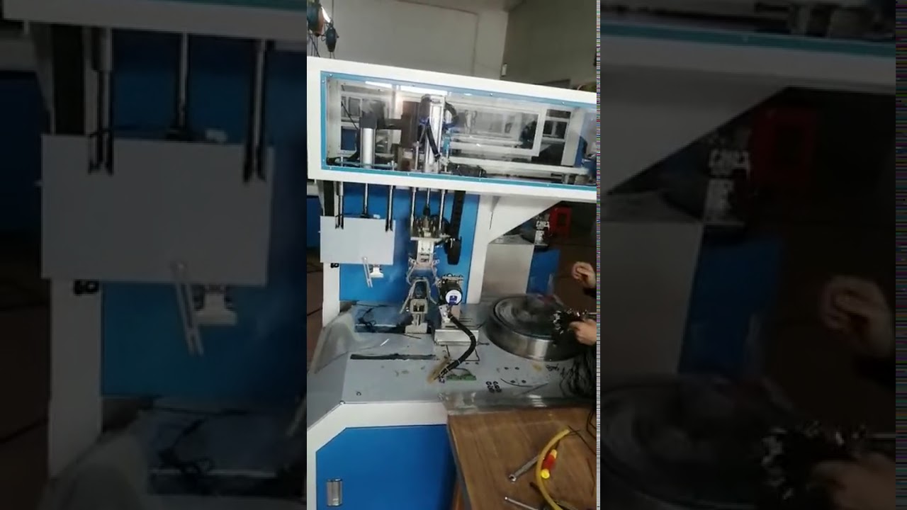 Macchina automatica per legatura fili e avvolgicavo WPM 81M – Efficienza industriale