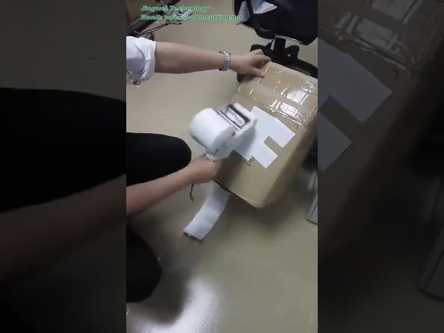 Etichettatrice portatile e dispenser automatico: aumenta l'efficienza in magazzino