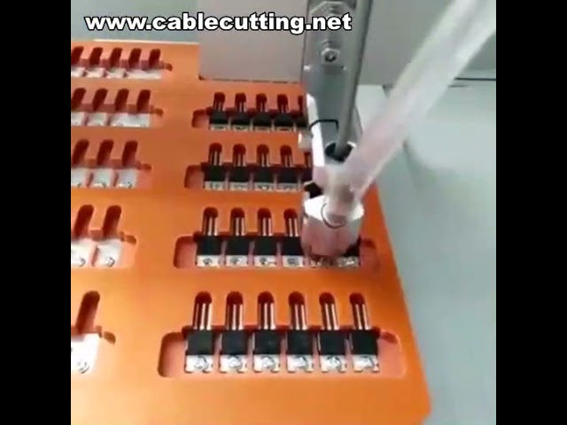 Macchina automatica per avvitatura e serraggio con soffio d'aria – Sistema industriale di avvitamento