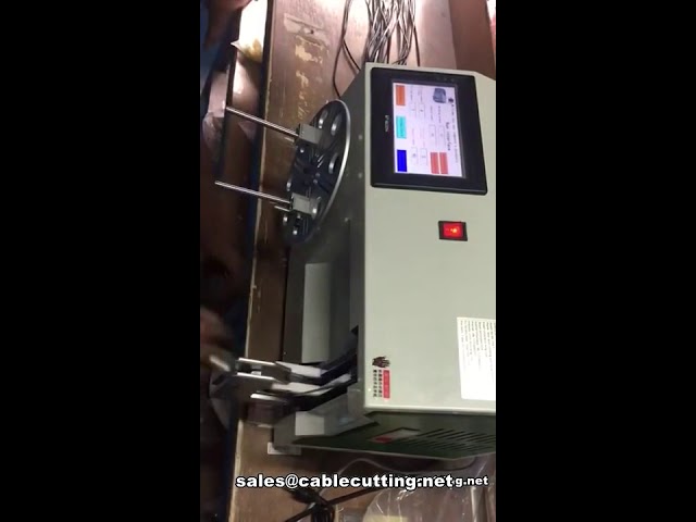 Macchine semi-automatiche per avvolgimento e legatura