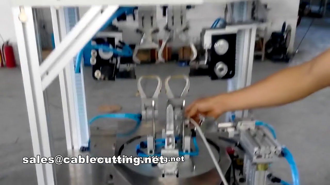 Macchine per avvolgimento e fasciatura di cavi toroidali: efficienza e precisione