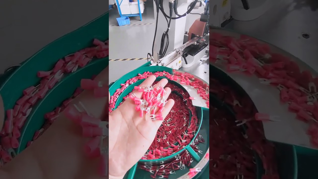 Crimpatura Automatica di Terminali Isolati a Pezzi Sciolti | Macchina per Automazione Industriale #factory #machine #cablewirestrippingmachine