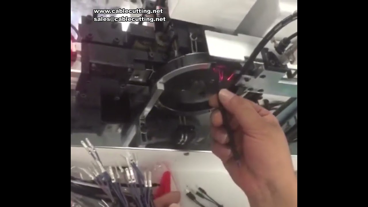 220V/110V Semi-Automatic Heat Shrink Tube Machine for Multi-Core Wire Harness Cutting & Feeding